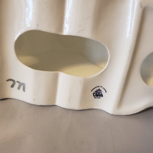 Royal Tara Fine Bone China Shamrock Candelabra - Picture 4 of 4